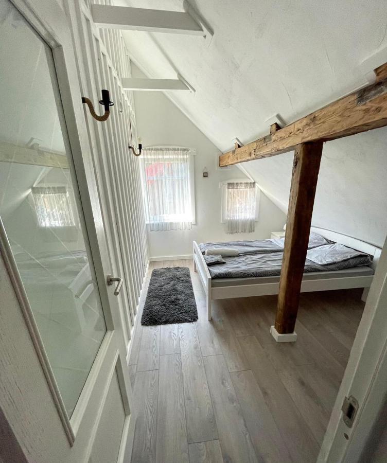 Rusnes Pakalnes Apartamentai Esterno foto