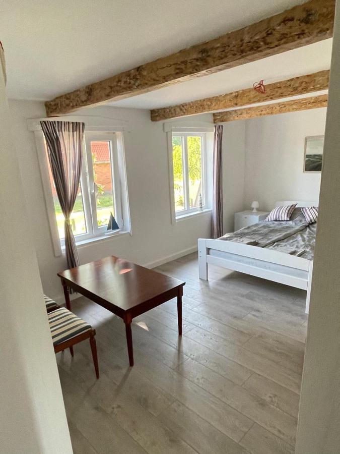 Rusnes Pakalnes Apartamentai Esterno foto